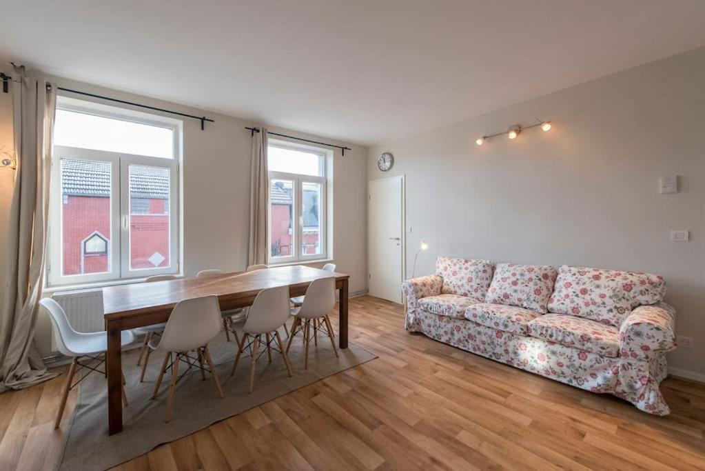Appartement 4 Chambres A 列日 外观 照片